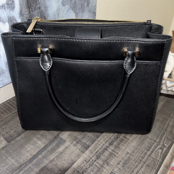 Michael Kors Gibson Leather Satchel
⭐️🌟 Open to Offers 🌟⭐️ - Picture 2 of 10